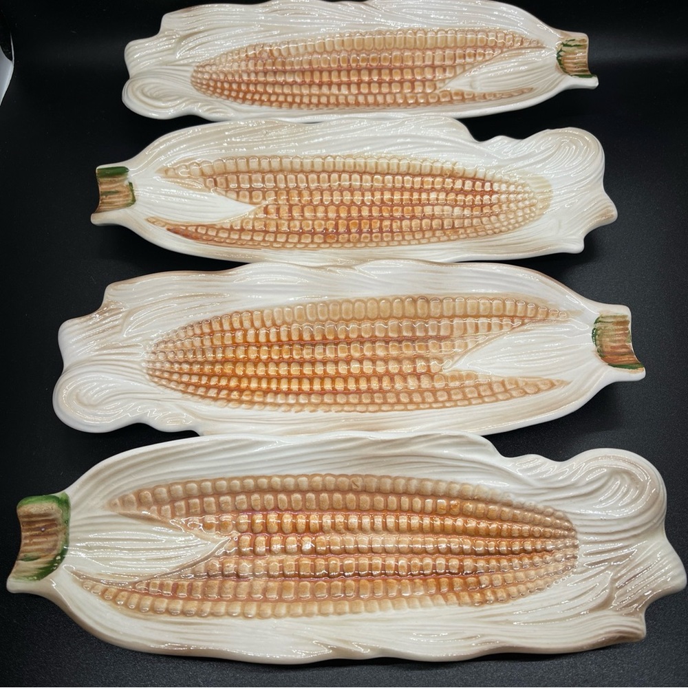 Vintage 4 Our Own Ceramic Corn Cob Holder Dishes Plates Fall Harvest Textured